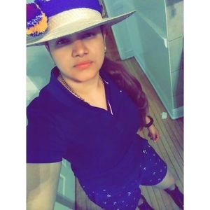 Meet your Posher, Joselin